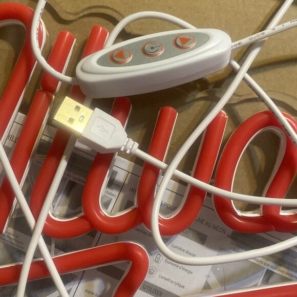 MILWAUKEE LED NEON LIGHT SIGN USB TOOLS MAN CAVE SHED WALL ART DÉCOR NEW IN BOX - Picture 6 of 8